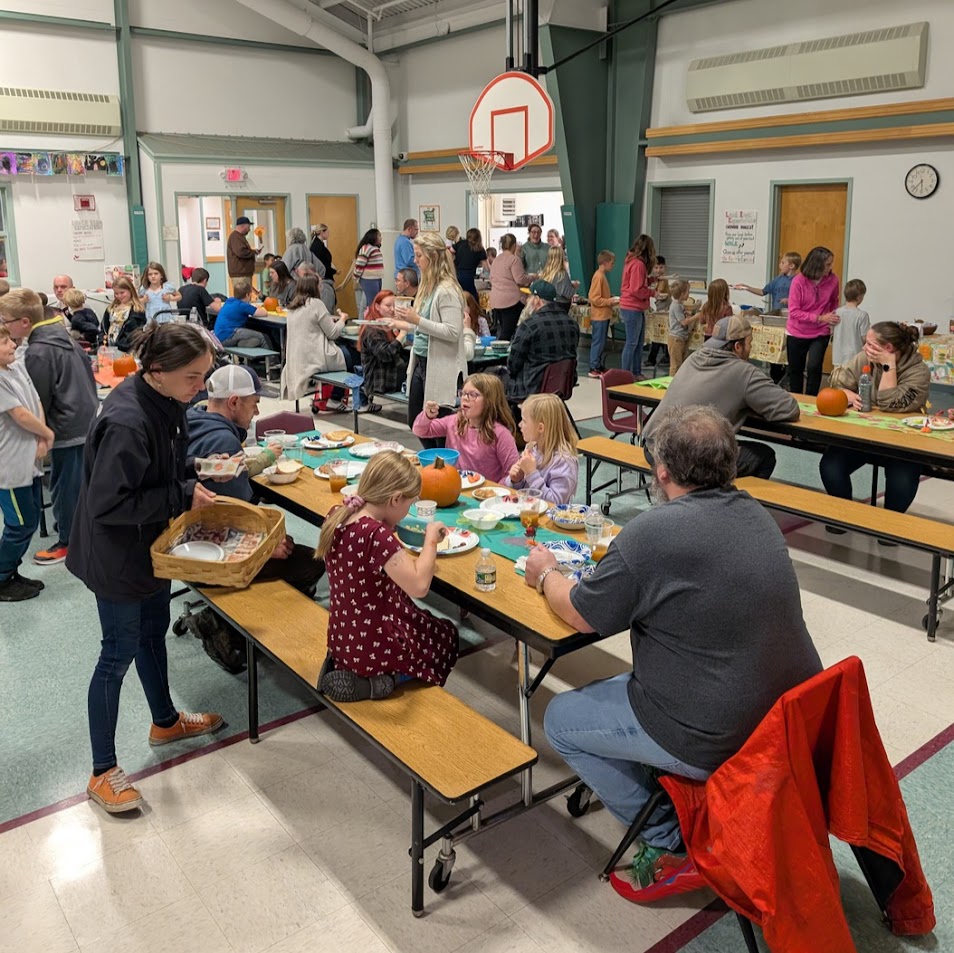 Harvest Dinner at GES
